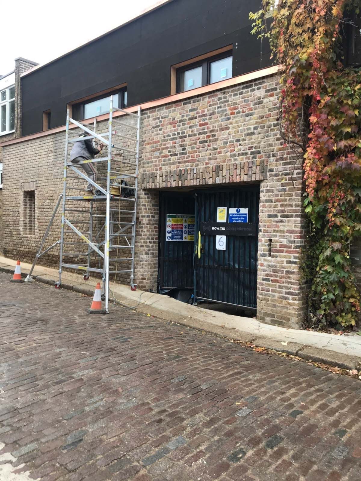 Max Fordham House Camden Mews on-site